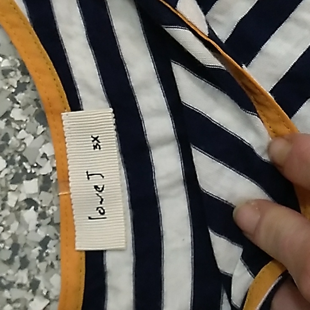 Colorblock Tunic - Picture 2 of 5